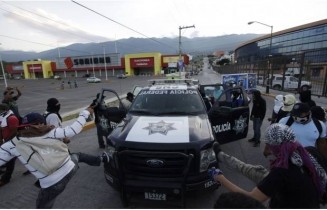 10808034_770657976326035_1203767787_n