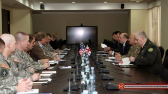 559626_873085332724210_8974384578168684962_n