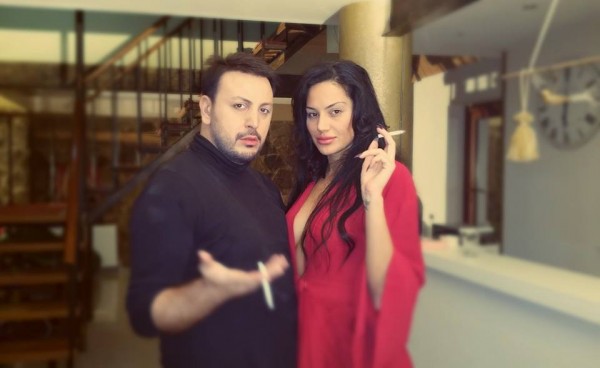 988845_884587261561194_7098157575692546783_n