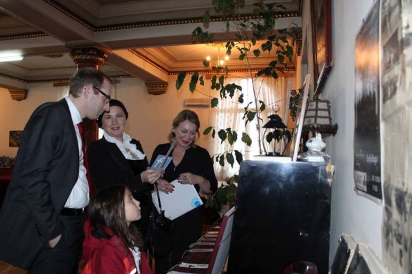 10349877_1013152075367449_1978841084205579389_n