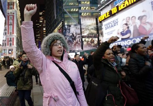 10649706_561363994007287_1484371930047342513_n