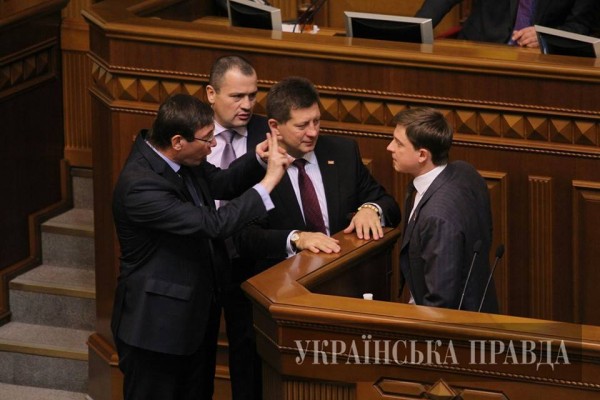 10816062_865195006836327_1698046781_n