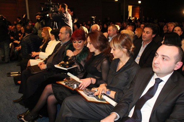 10841382_906667029357283_1549305020_n