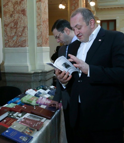 10847703_378350052333274_4863371850730568470_o