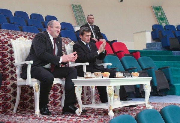 10859696_324569977749192_576490440_n