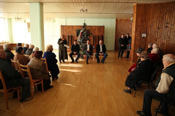 10885517_999180276765239_2256978091579468362_n