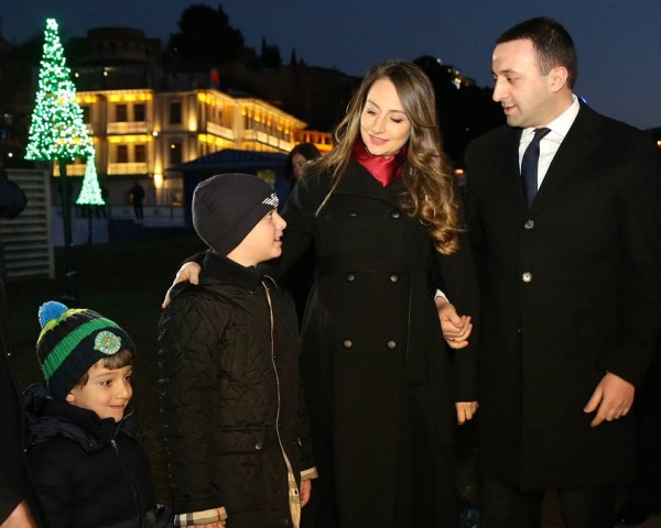 10891881_775593369198408_3344508265664545466_n