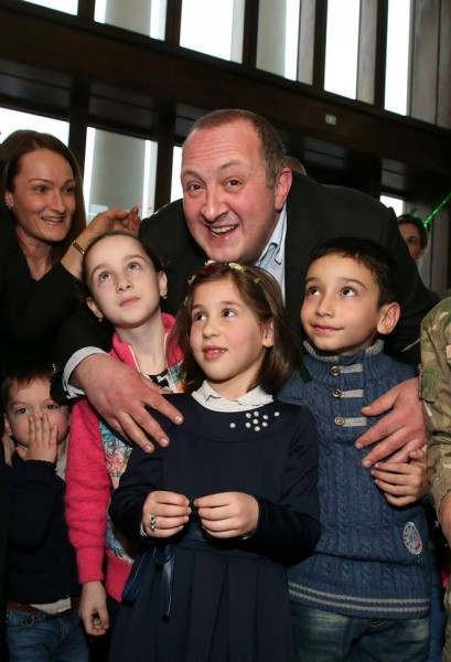 10888812_383148345186778_1715287017381720327_n