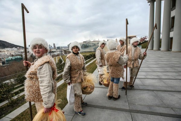 10898149_383877065113906_3050398150601517572_n