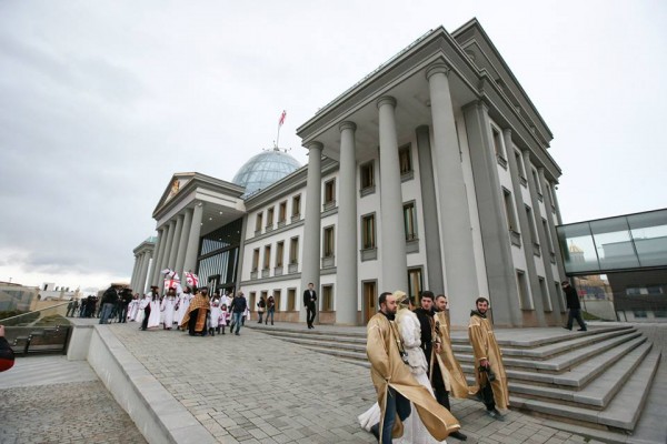 10917078_383877211780558_3448689803751012131_n