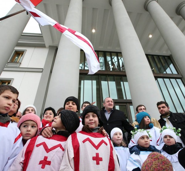 10929964_383876835113929_4985216426631669848_n