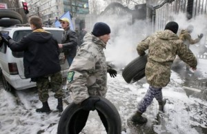 10956755_915635678476671_1540159037_n