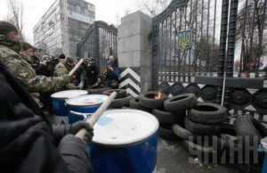 10962048_915635695143336_2131470185_n