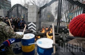 10965291_915635685143337_855001819_n