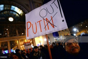 10994649_1546359972282241_569053717_n