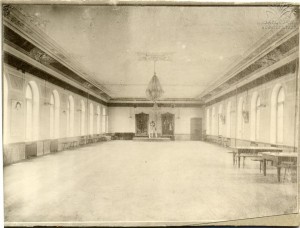 11003935_345401032321955_413122888_n