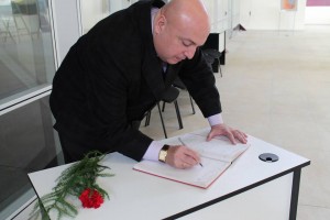 11005732_10152746057519779_570383335_n