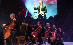 988863_807360489355029_5581310606760264446_n