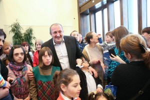 11006458_412642218904057_501977274560298479_n