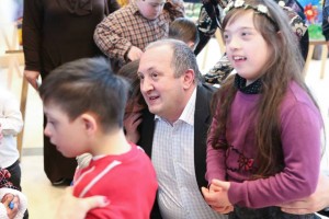 14077_412642222237390_6359907452036863366_n