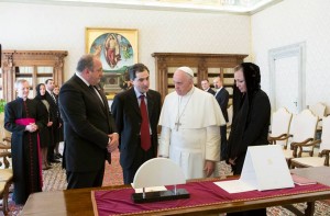 10360258_420776971423915_3938426734173875438_n