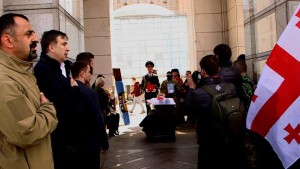 11173468_1078628555498493_1087288964_n