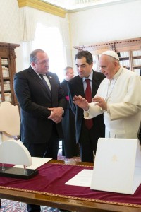 17409_420776488090630_3980599944053365602_n