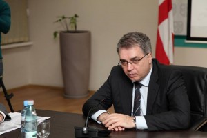 11104038_370447893161400_1695687787_n