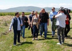 11212379_372563022939089_1922045558_n