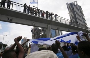 11216429_10152909259569779_581619803_n