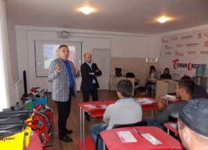 11291945_373675896171933_455044132_n (1)