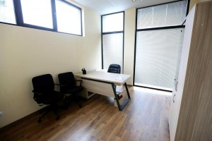 18511_1823563477867849_111026039789520097_n