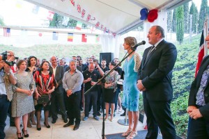 11349001_382925718569486_502617381_n