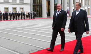 11390028_443055399196072_5159829315717417390_n