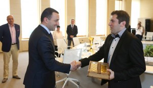 11401544_867260483365029_8635359083797233313_n