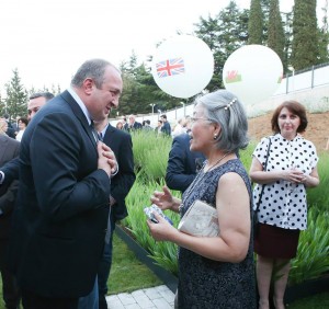 11420026_382925705236154_1071722972_n