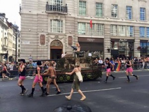 11694379_10204210491614109_96747950_n