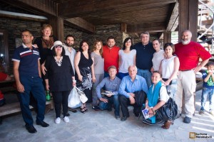 11144071_917569764968710_5092552933587923246_n