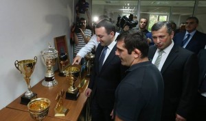 11202129_883758778381866_1330997313823317336_n