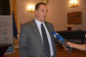 11218057_841124752602467_1303255758900977649_n