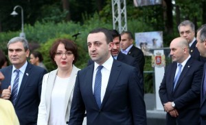 11695931_883287421762335_1798421687625813494_n