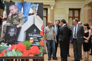 11813332_834923956628102_1582650069753595565_n