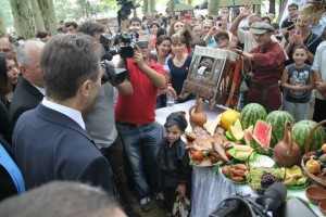 11844172_1658740677697027_1931804457_n