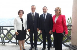 11891092_908340269257050_638305002616028563_n