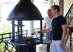 11938911_10153165775444779_1562293424_n