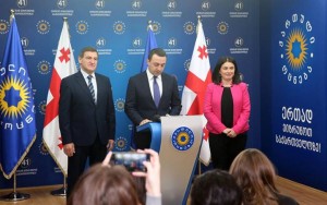 11953125_910171809073896_1964771626503439839_n