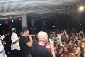 11938042_10153170294039779_428725944_n