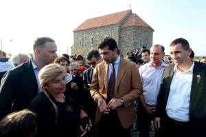 12025564_419248908270500_878706376_n