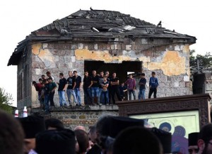 12053161_419248898270501_943015236_n