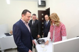 12074759_926720077419069_8160533749154884550_n